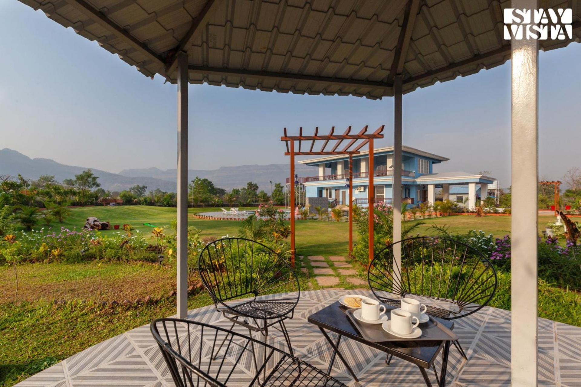 Stayvista'S Hillside Meadows - Mountainside Retreat With Farm View, Pool & Deck, Lawn & Gazebo Chinchavli Εξωτερικό φωτογραφία